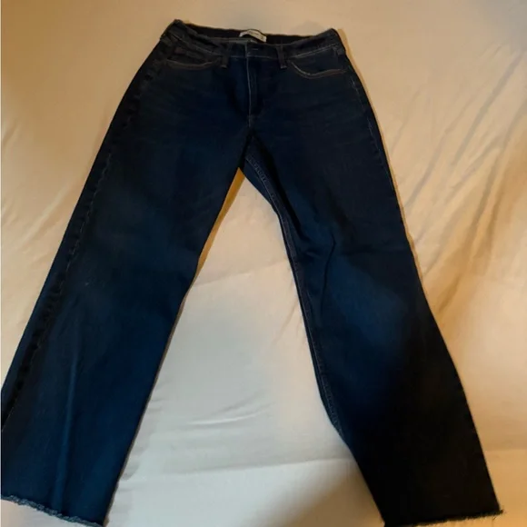 Abercrombie & Fitch The Baggy Low Rise Dark Blue Flare Jeans 29s (8 short) - Picture 2 of 6